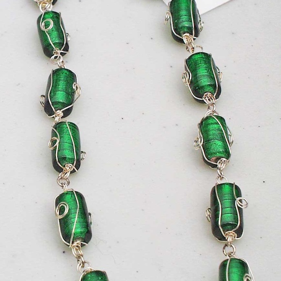 WIRE WRAPPED GLASS TUBES WITH METALLIC HIGHLIGHTS NECKLACE, 18 INCHES, SILVER - Picture 1 of 2